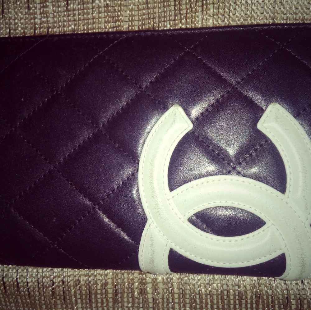 Wallet - Picture 3 of 6